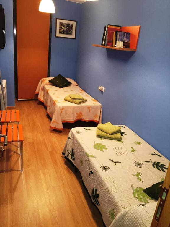 Apartamentos Mequedo Alcaniz Ruang foto