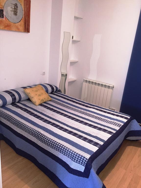 Apartamentos Mequedo Alcaniz Ruang foto
